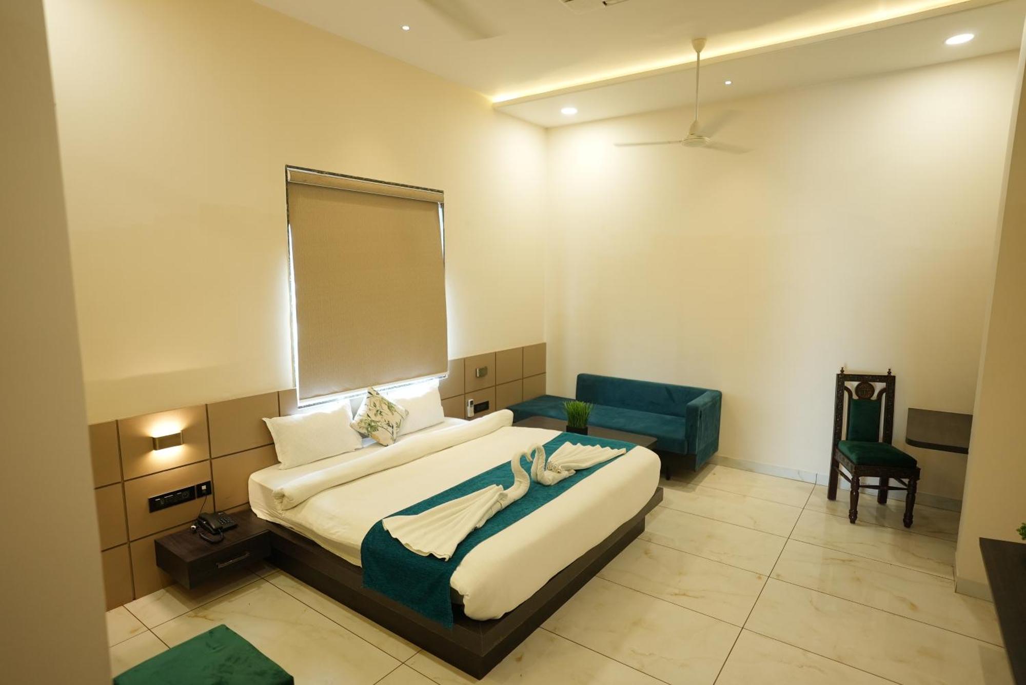 Palak Palace Hotels And Resort Bhopal Dış mekan fotoğraf